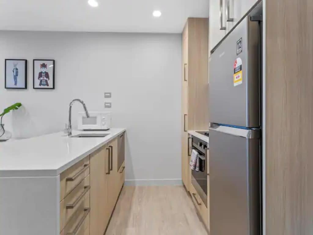 Stunning Apartment Amazing View Near Sky Tower Оукланд Екстериор снимка